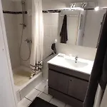 Maison De Climatisee 5 Pers Avec Piscine Commune Et Velos * Gruissan