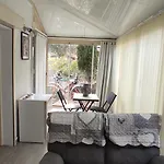 Maison De Climatisee 5 Pers Avec Piscine Commune Et Velos * Gruissan