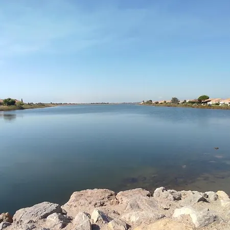 Maison De Climatisee 5 Pers Avec Piscine Commune Et Velos Nyaraló
